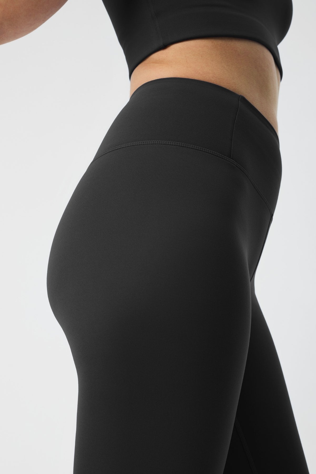 Float High-Rise Legging, Long, Black