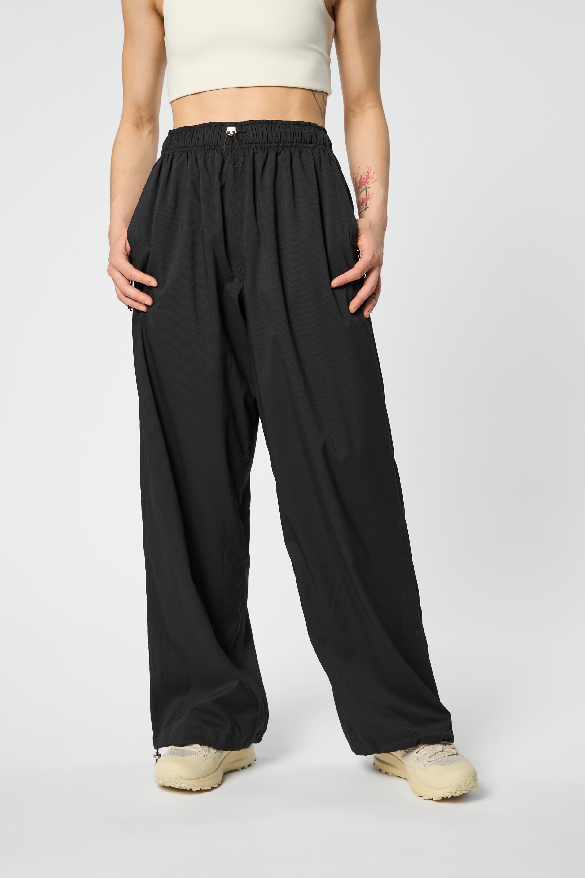 Amy Adjustable Pants, Black